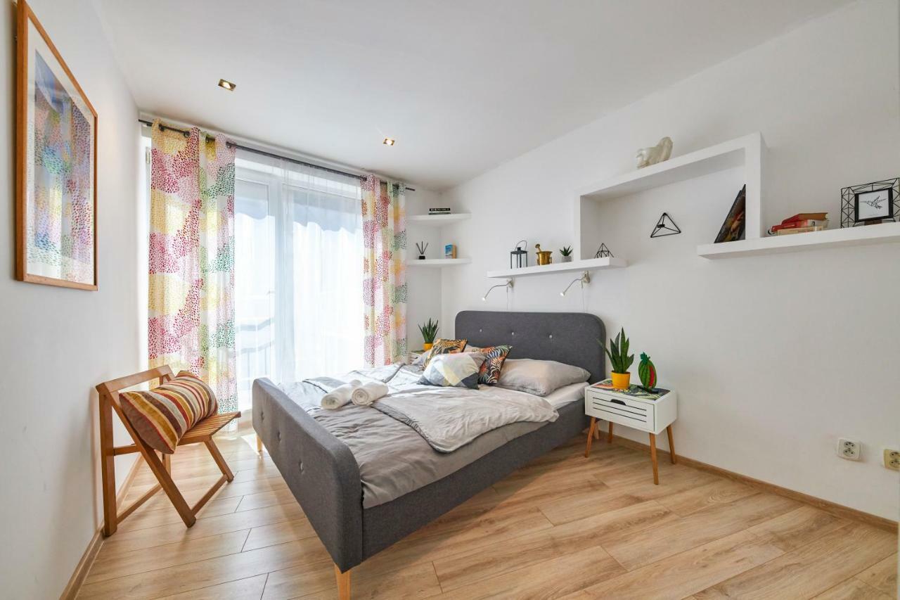 Pineapple Apartment Bratislava Luaran gambar